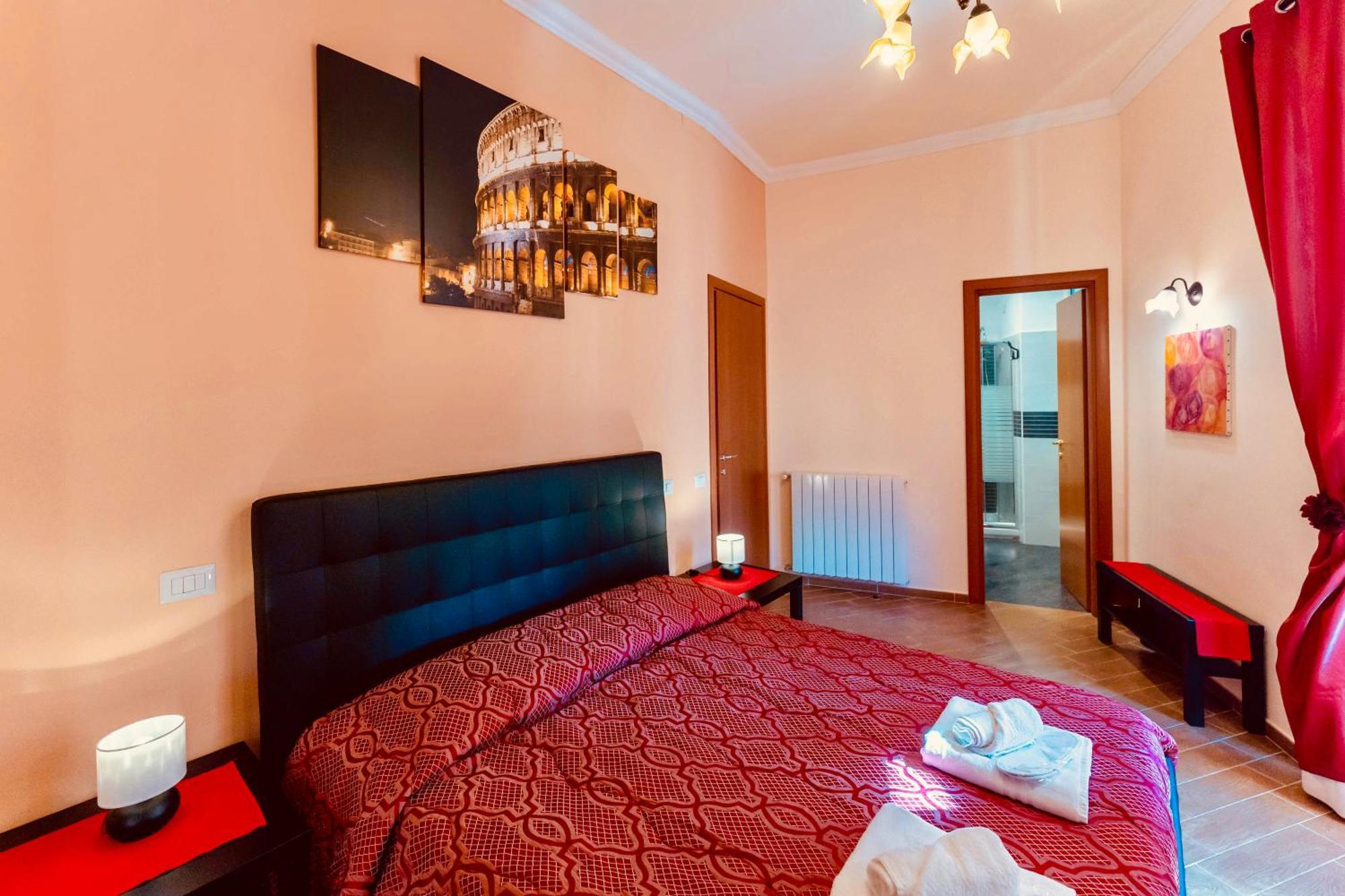 Miclad Colosseum Guest House Rome Exterior photo